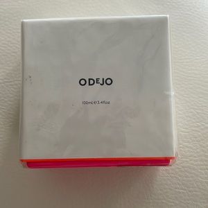 New Perfum 100ml 3.4floz